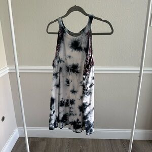 Torrid Size 2 (18/20) Navy and White Tie-Dye Tank